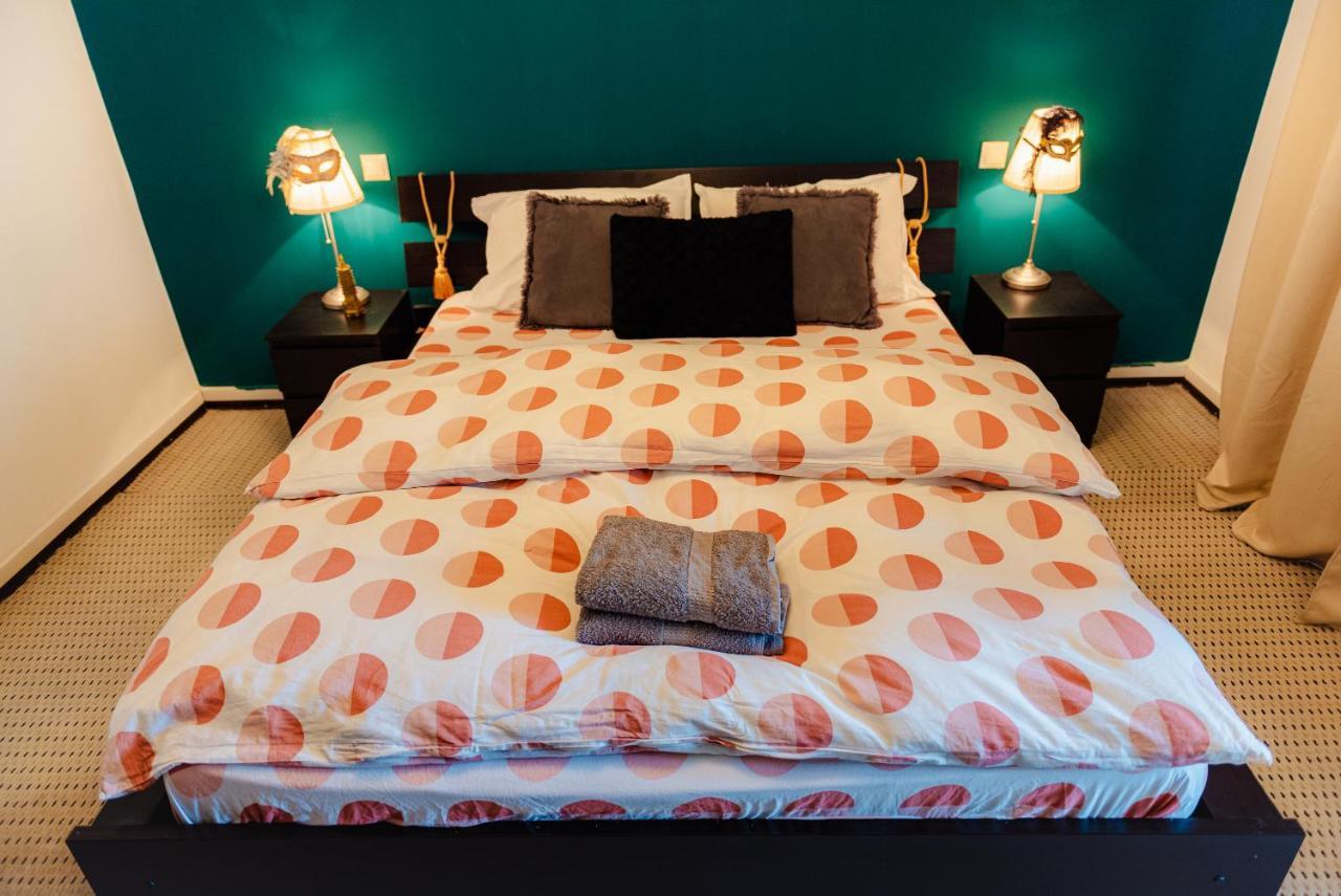 Comfy Apartment With Private Parking And Netflix Bükreş Dış mekan fotoğraf