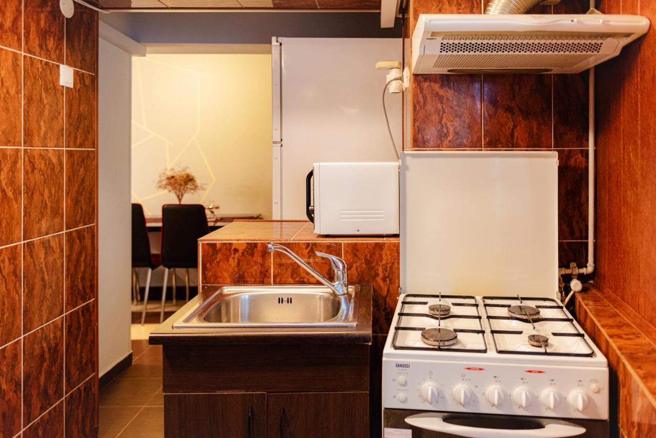 Comfy Apartment With Private Parking And Netflix Bükreş Dış mekan fotoğraf