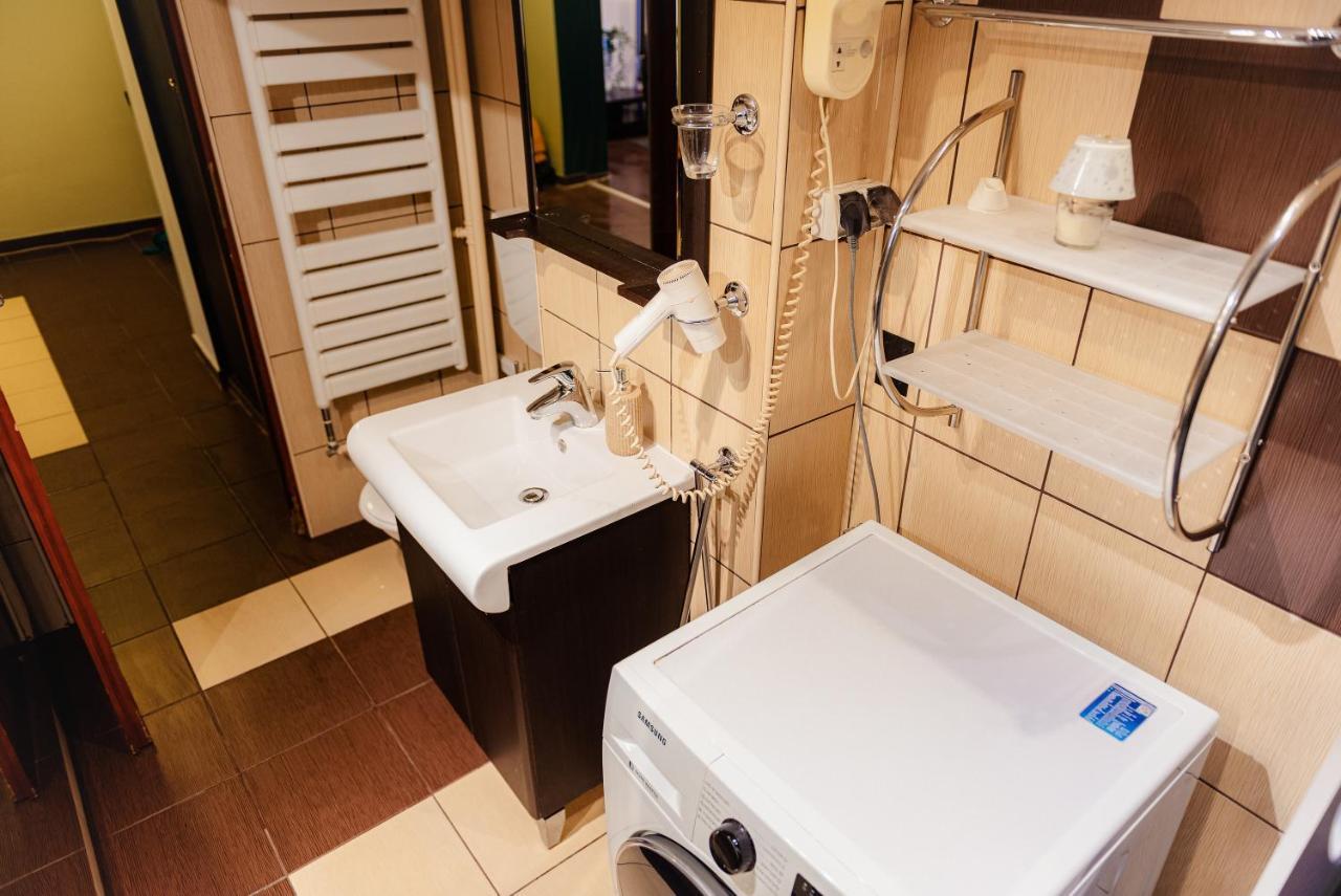 Comfy Apartment With Private Parking And Netflix Bükreş Dış mekan fotoğraf