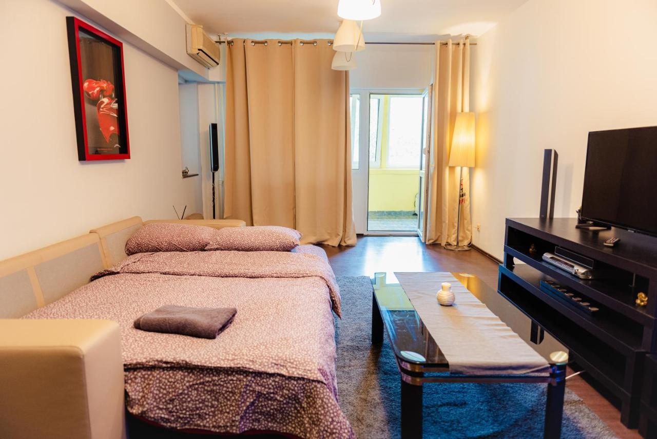 Comfy Apartment With Private Parking And Netflix Bükreş Dış mekan fotoğraf
