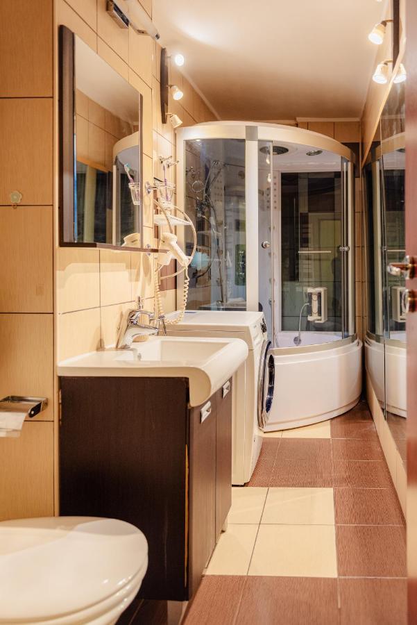 Comfy Apartment With Private Parking And Netflix Bükreş Dış mekan fotoğraf